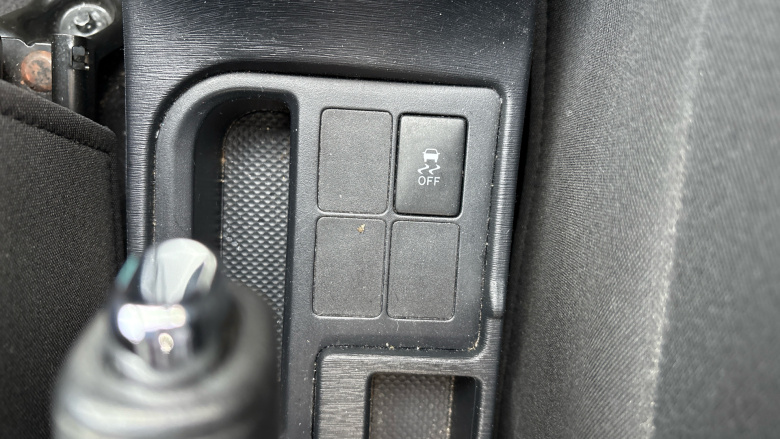 Toyota Yaris 1.0 VVT-i TR 5dr Petrol Hatchback